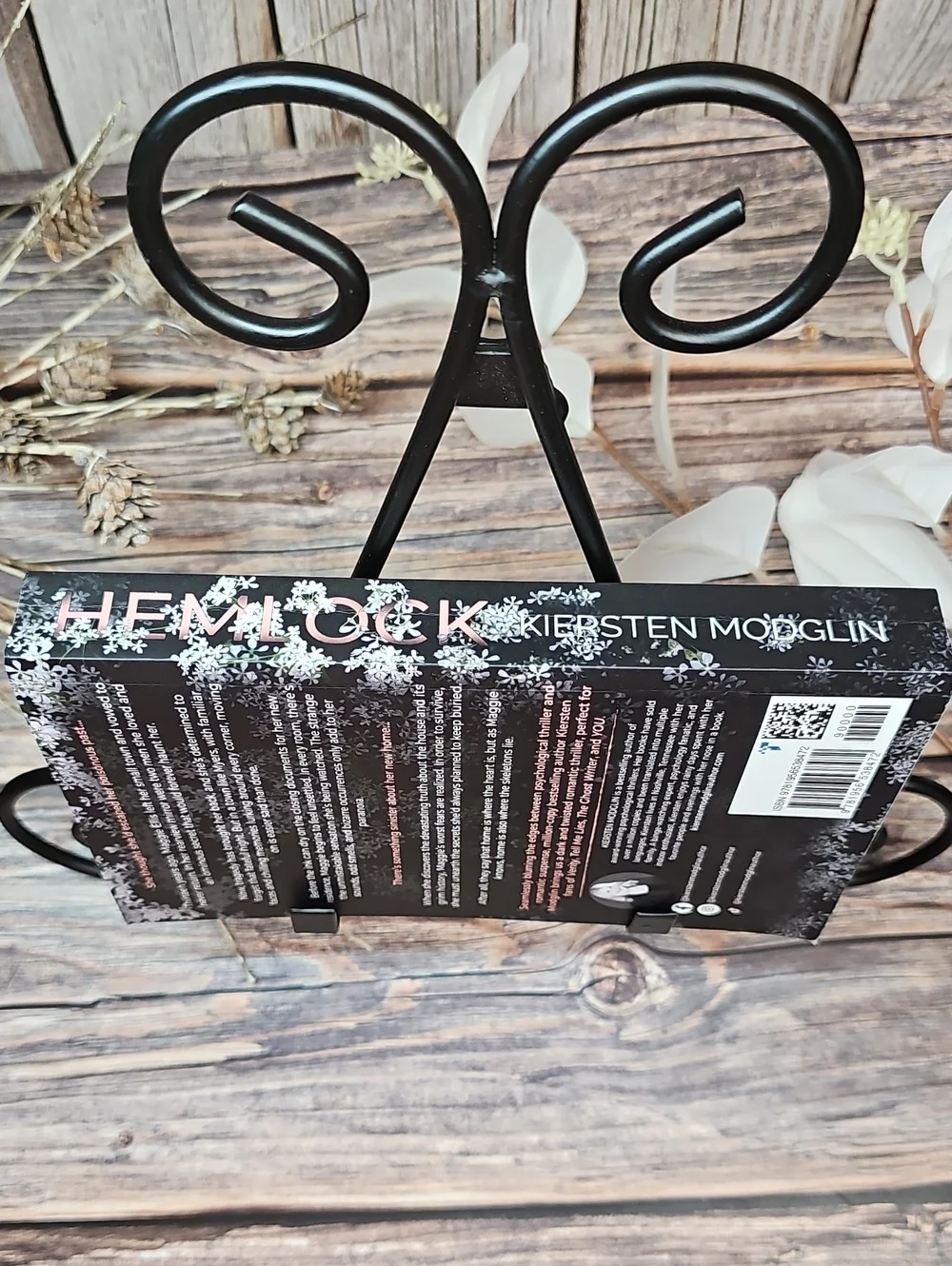 HEMLOCK BY BEST SELLING AUTHOR KIERSTEN MODGLIN